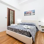 Colombo House * 夸尔图-圣埃莱娜